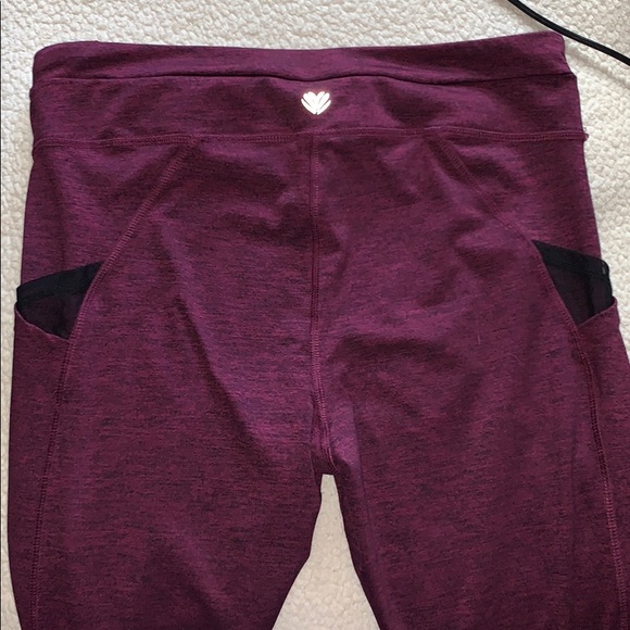 BURGUNDY WORKOUT LEGGINGS - Picture 4 of 4